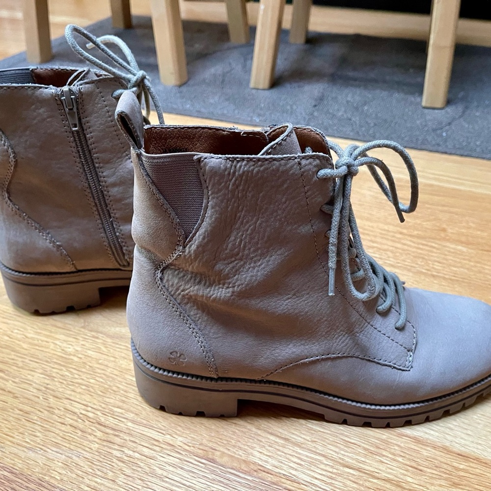 LUCKY BRAND combat boots 7.5 - Picture 4 of 9
